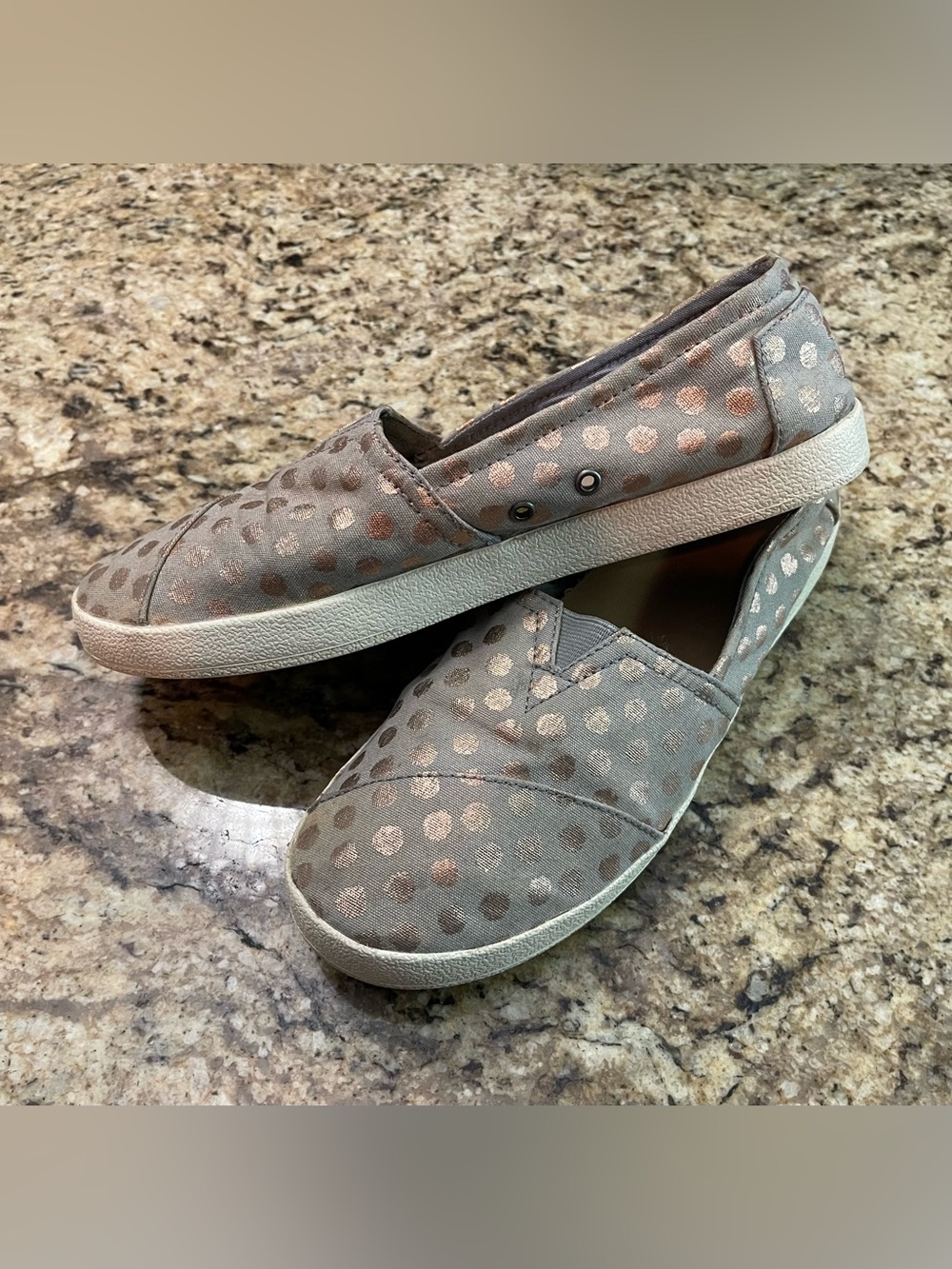 TOMS Slip-On Sneakers Loafers with Metallic Polka Dots
